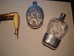 Brisé Flask & Perfume Bottle